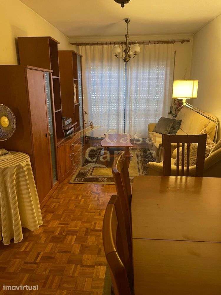 T2 na cidade com lugar de garagem - Grande imagem: 4/13