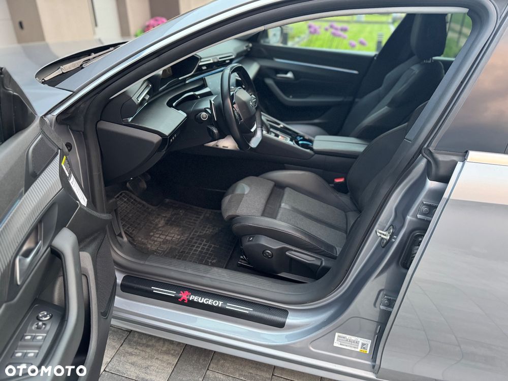 Peugeot 508 - 8