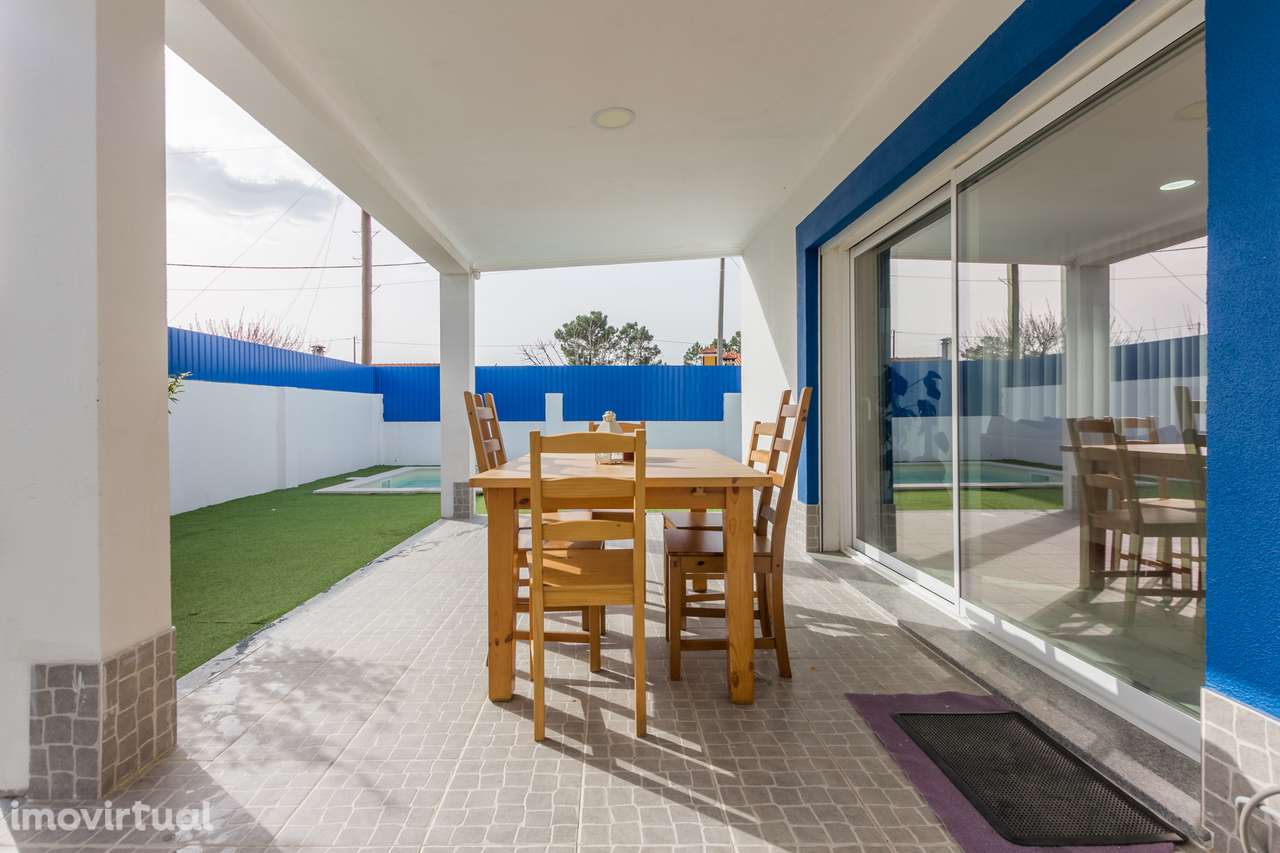 Moradia isolada com piscina aquecida num terreno de 398 m²! - Grande imagem: 5/39