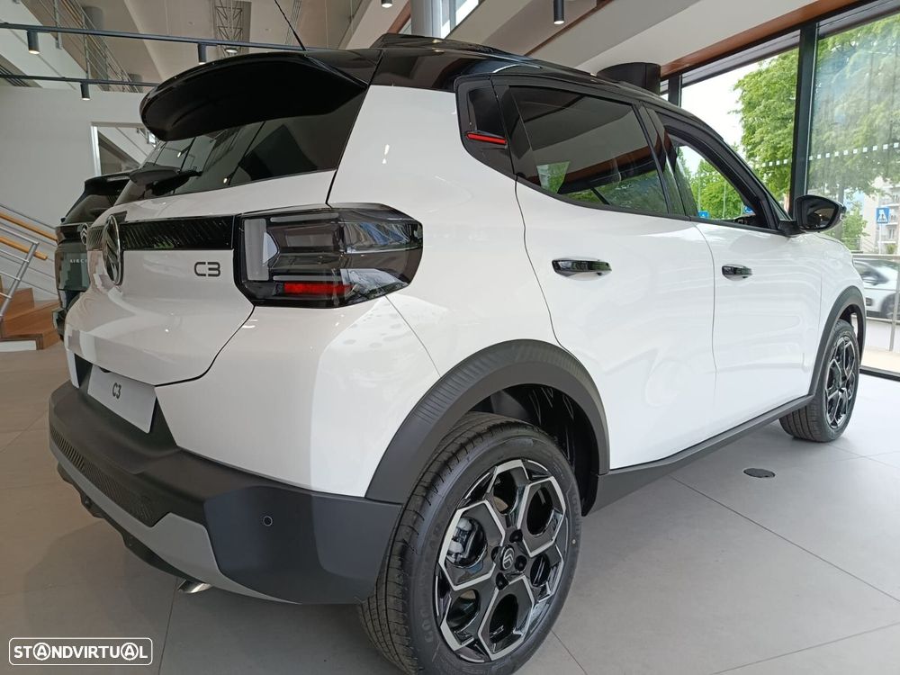Citroën C3 1.2 PureTech Max EAT6 - 4
