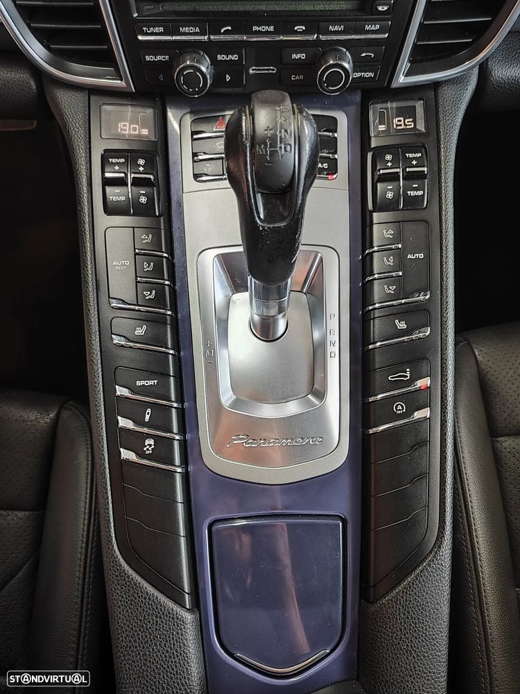 Porsche Panamera Platinum Edition - 41