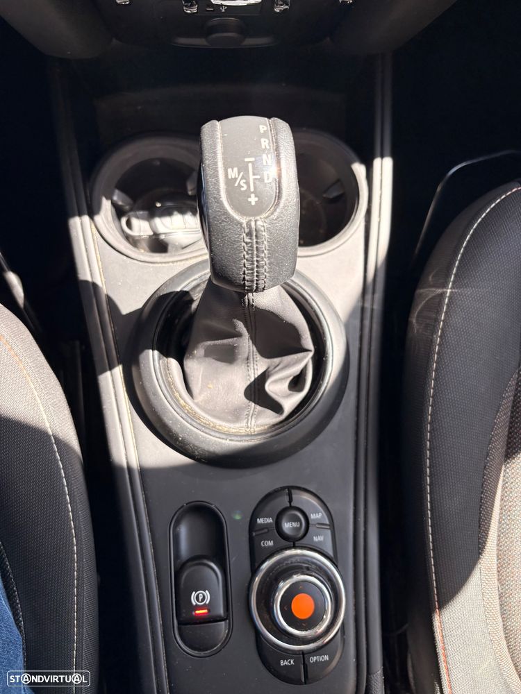 MINI Countryman - 24