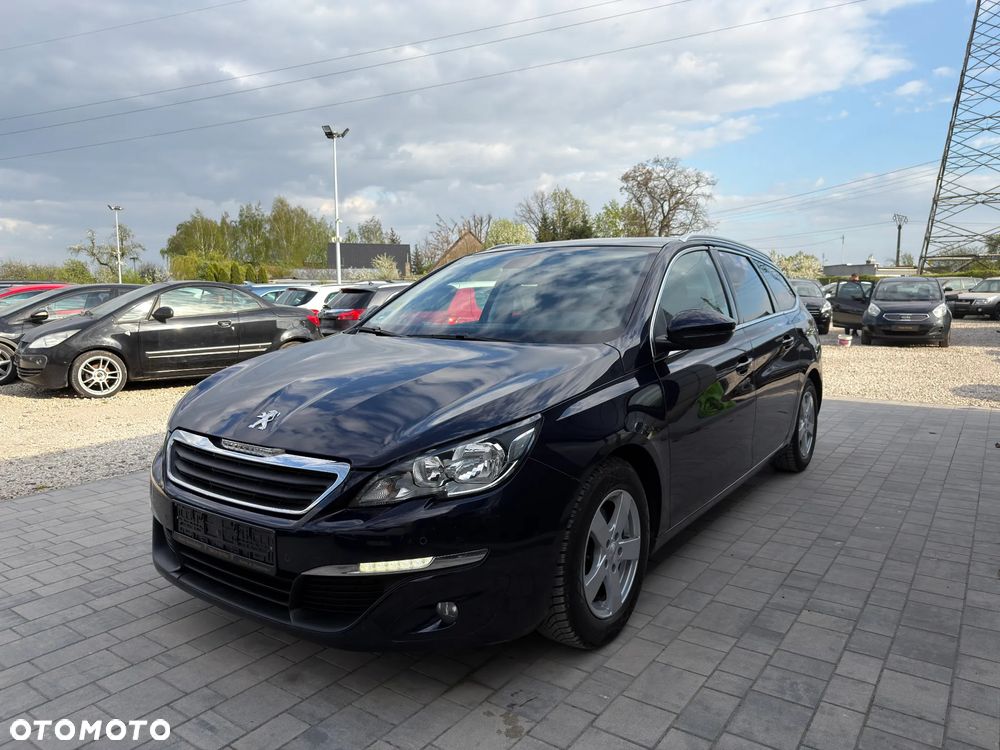 Peugeot 308 1.6 BlueHDi Allure S&S - 20