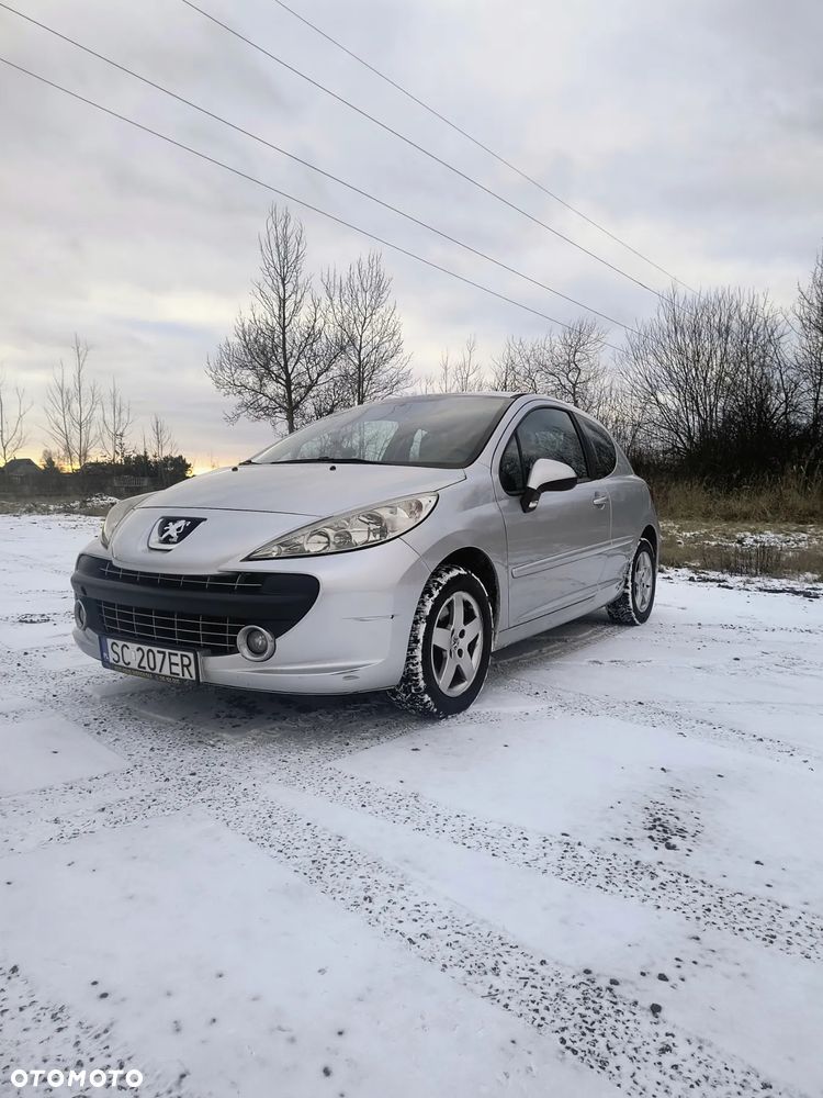 Peugeot 207 1.4 16V Trendy - 15