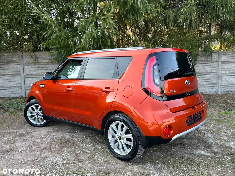 Kia Soul 1.6 GDI L Business Line EU6 - 10