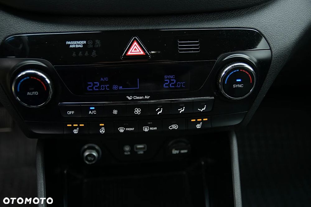 Hyundai Tucson 1.7 CRDI BlueDrive Comfort 2WD - 32