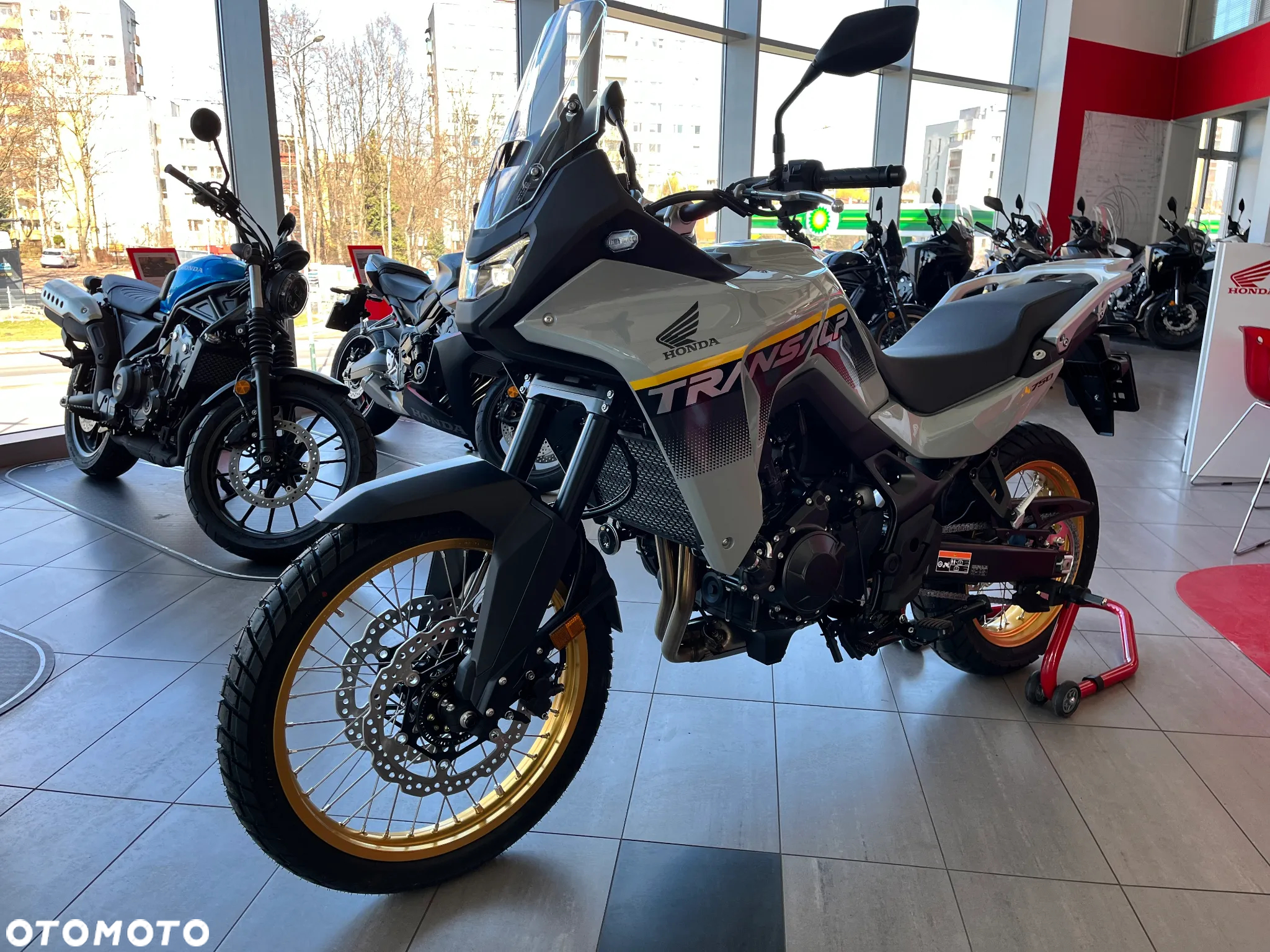 Honda XL - 6