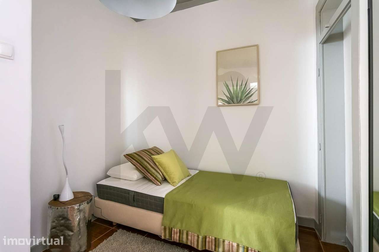 T4 com terraço no Bairro Alto e licença de Alojamento Local - Grande imagem: 4/19