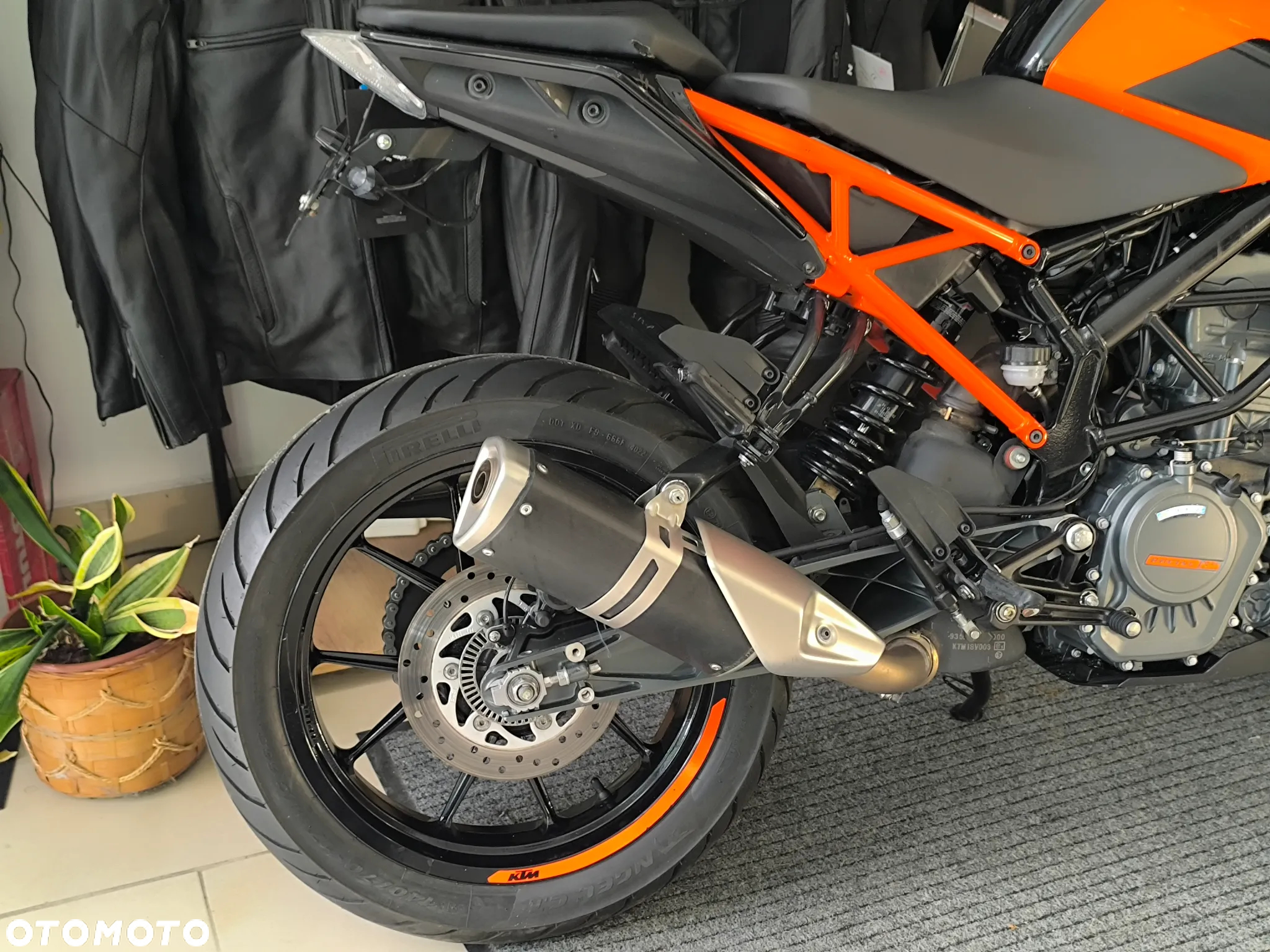 KTM Duke - 22