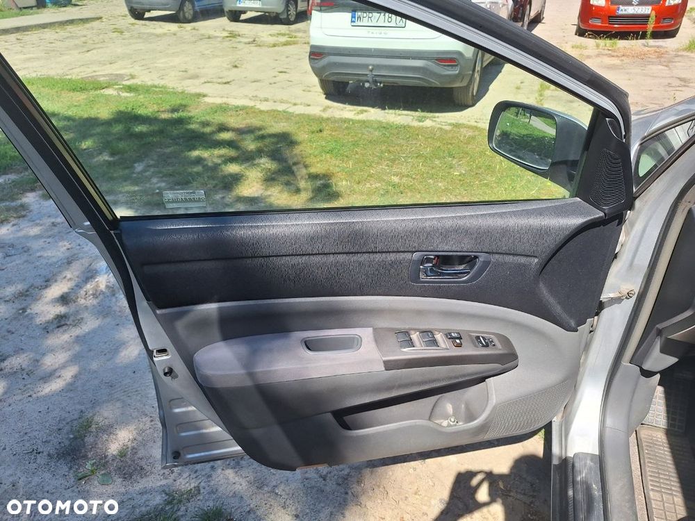 Toyota Prius 1.5 VVT-i Sol - 11