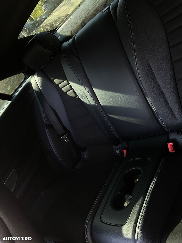 Mercedes-Benz E 220 d - 8