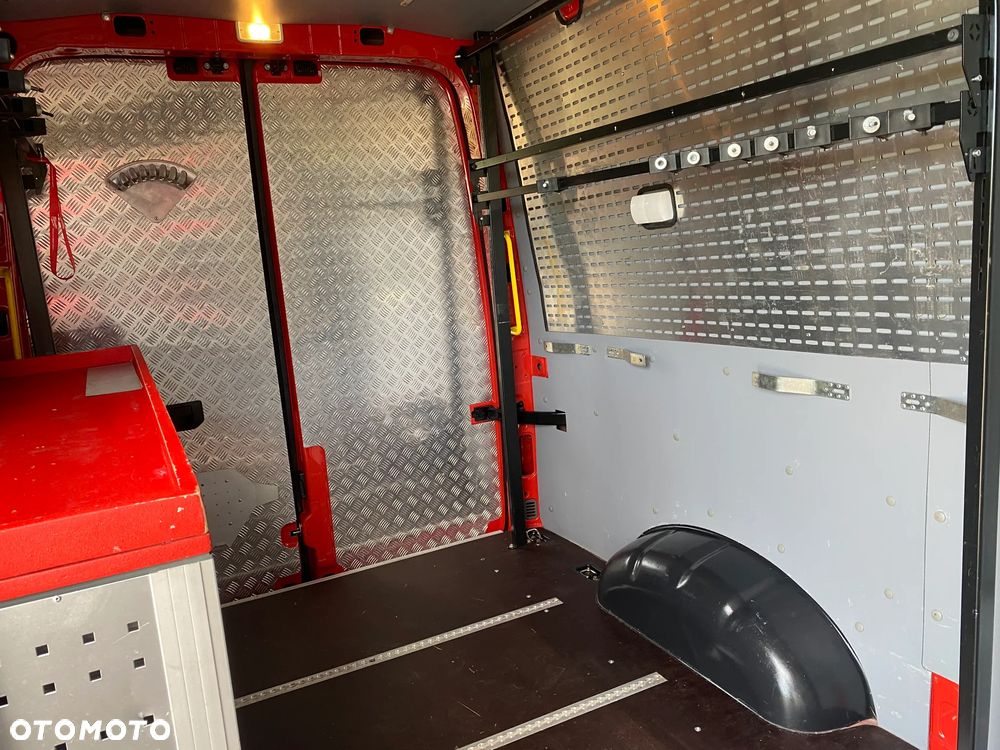 Volkswagen Crafter 4Motion (4X4) 2.0 177KM Automat Warsztat Serwis - 15