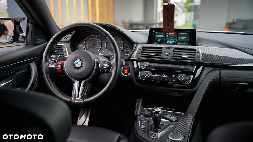 BMW M4 DKG Competition - 11