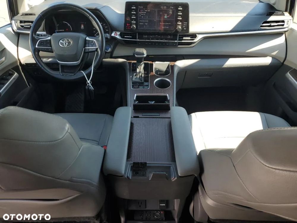 Toyota Sienna 3.5 V6 XLE AWD - 7