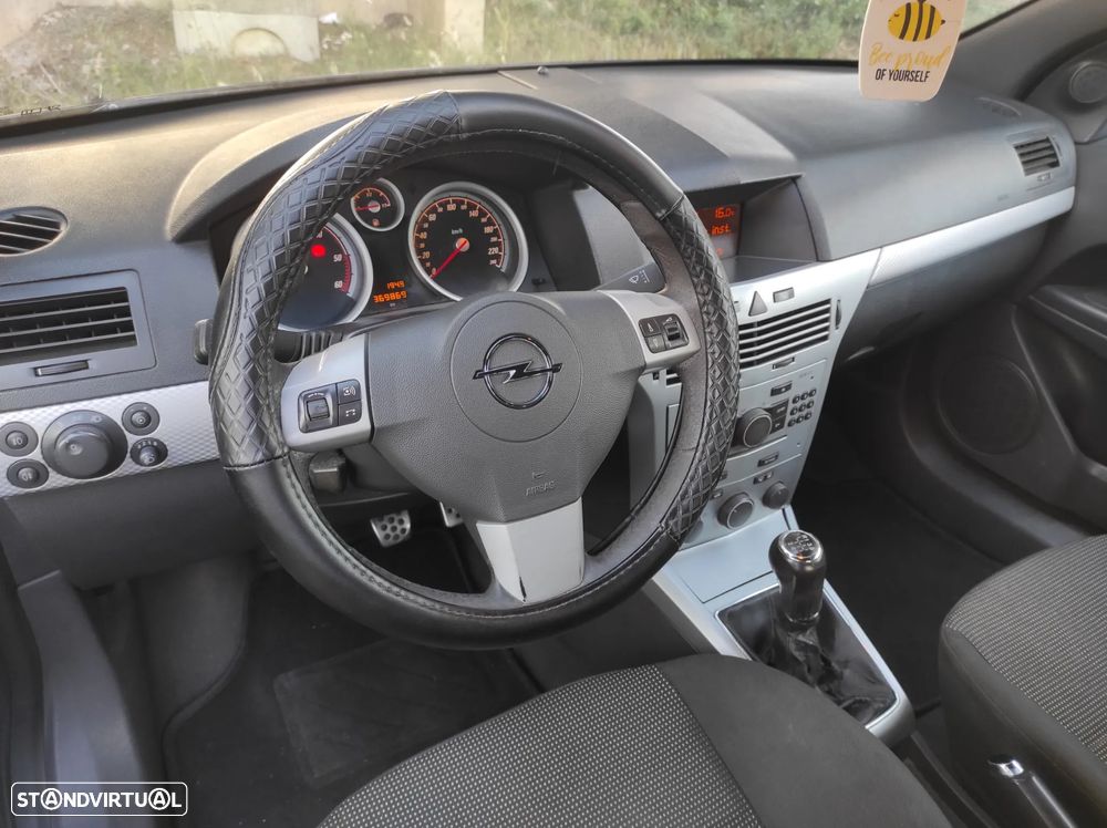 Opel Astra GTC 1.7 CDTI - 7
