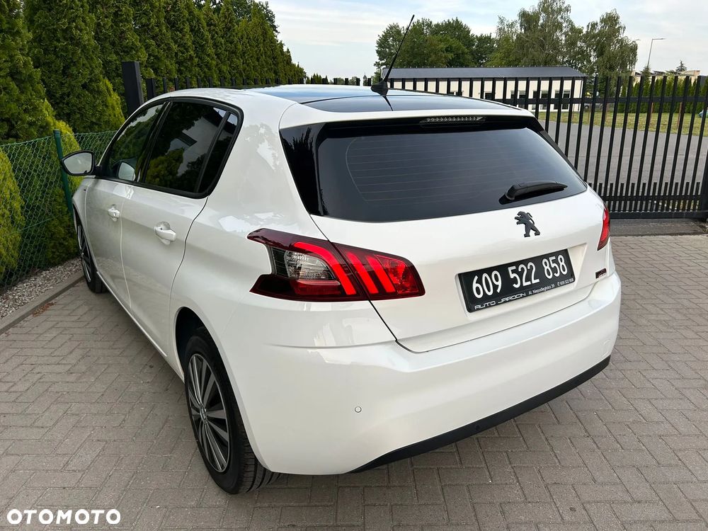 Peugeot 308 BlueHDi 130 Black Edition - 2