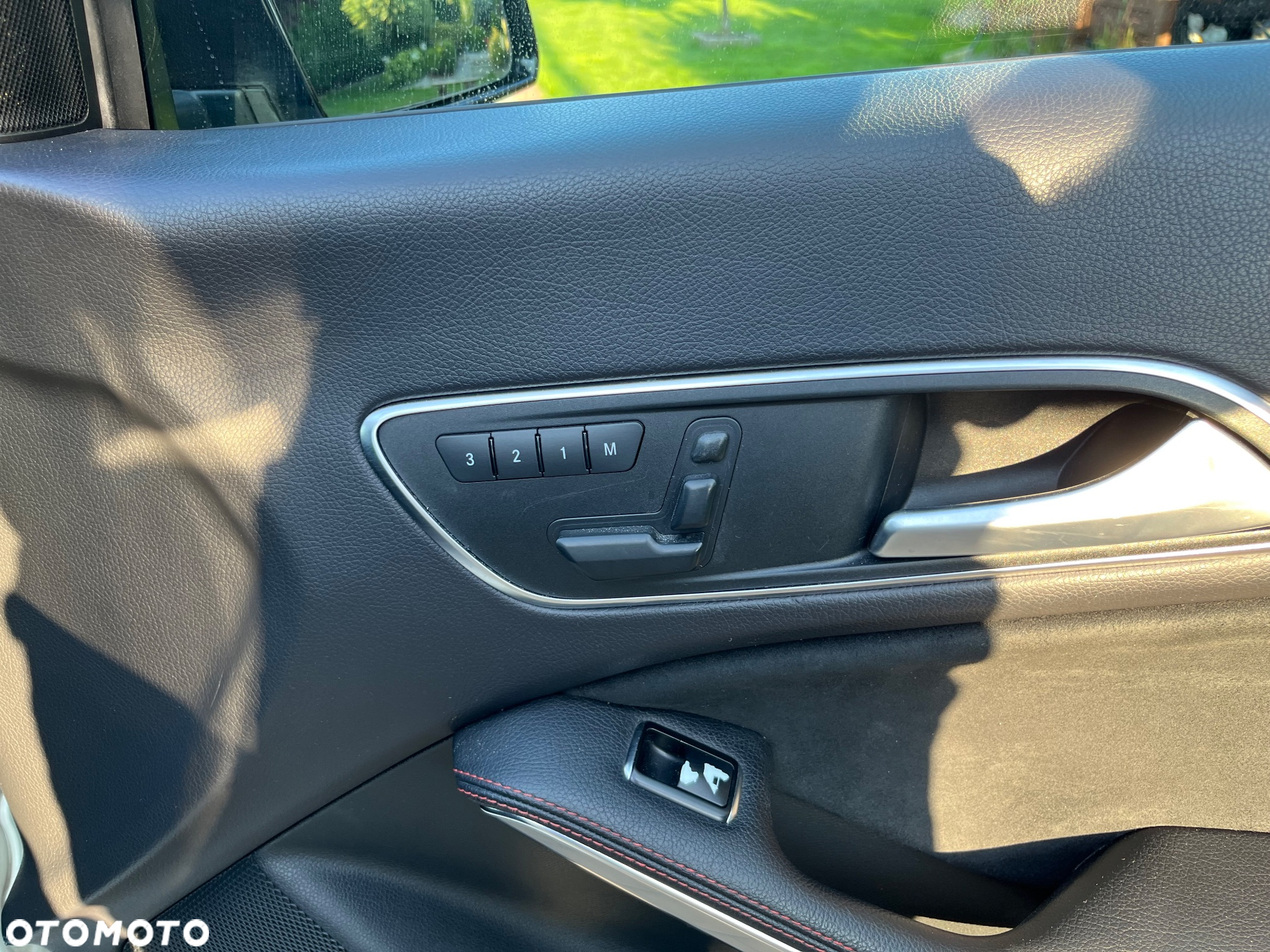 Mercedes-Benz CLA 200 CDI 7G-DCT AMG Line - 25