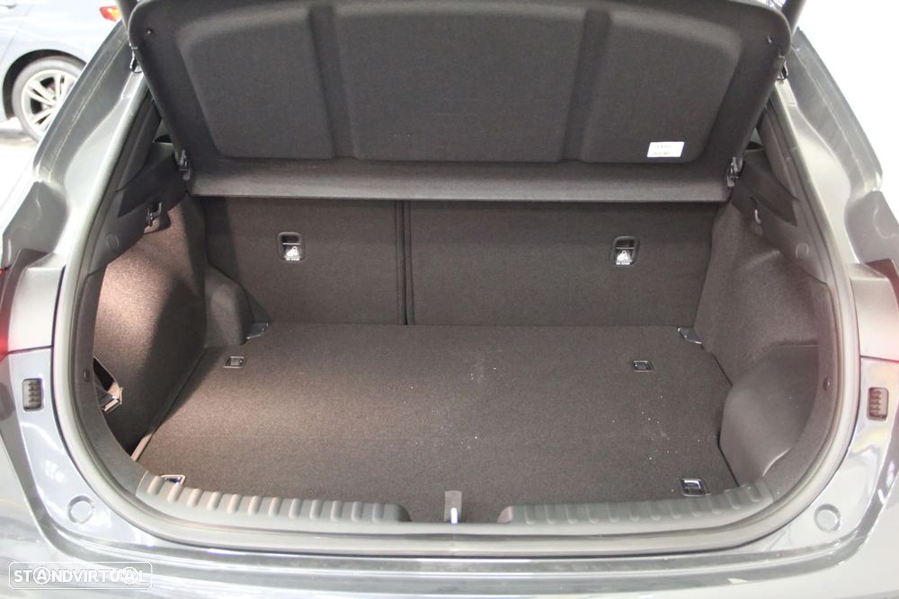 Kia XCeed 1.6 GDi PHEV Tech - 26