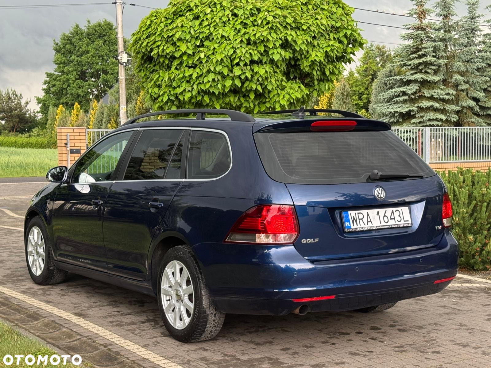 Volkswagen Golf 1.6 TDI BlueMotion Technology Comfortline - 28
