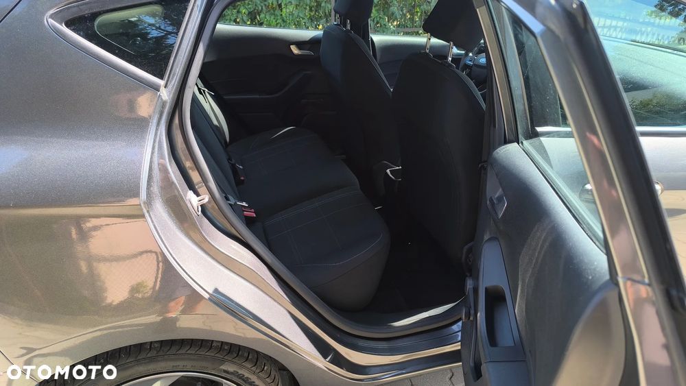 Ford Fiesta - 16
