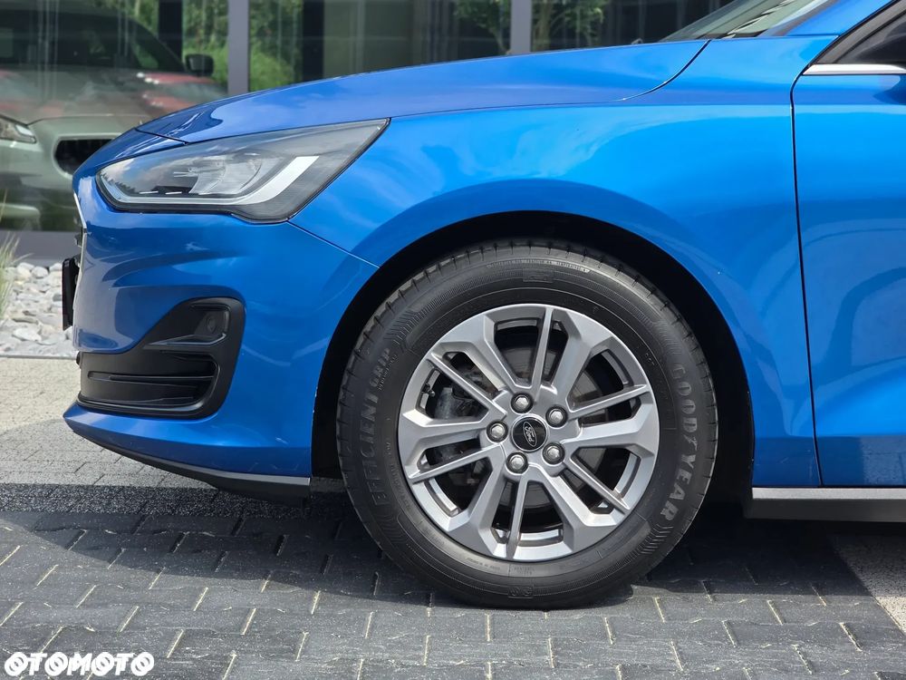 Ford Focus 1.0 EcoBoost Titanium Design - 11