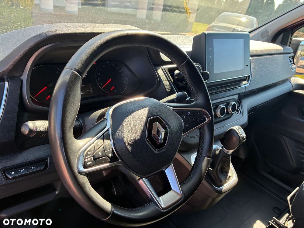 Renault Trafic - 9
