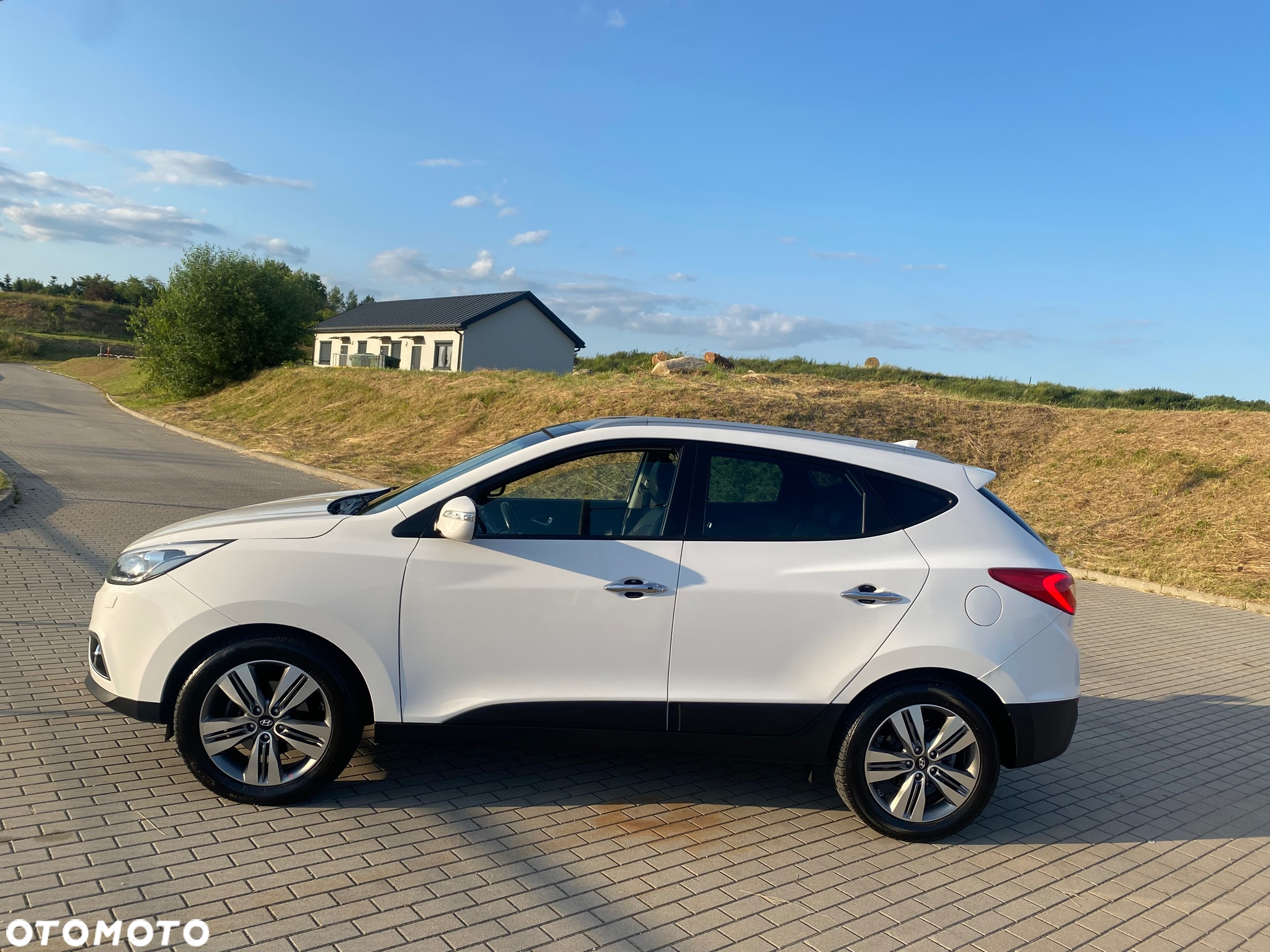 Hyundai ix35 2.0 CRDi Premium 4WD - 8