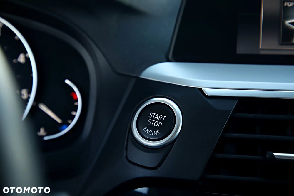 BMW X3 xDrive20d xLine sport - 32