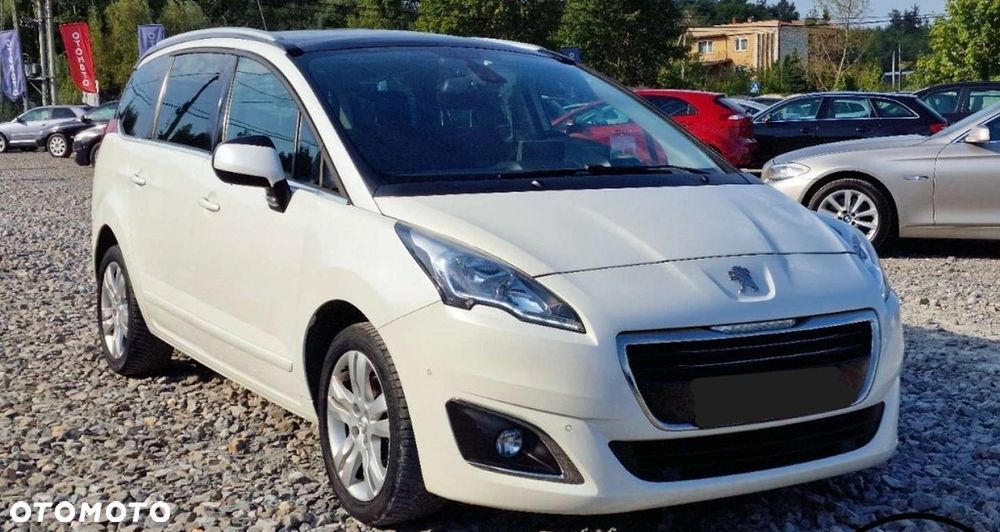 Peugeot 5008 1.6 THP Allure 7os - 8