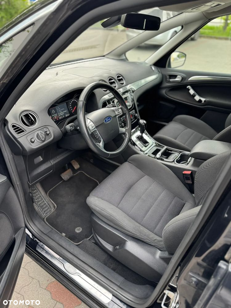 Ford S-Max 2.0 EcoBoost Titanium - 11