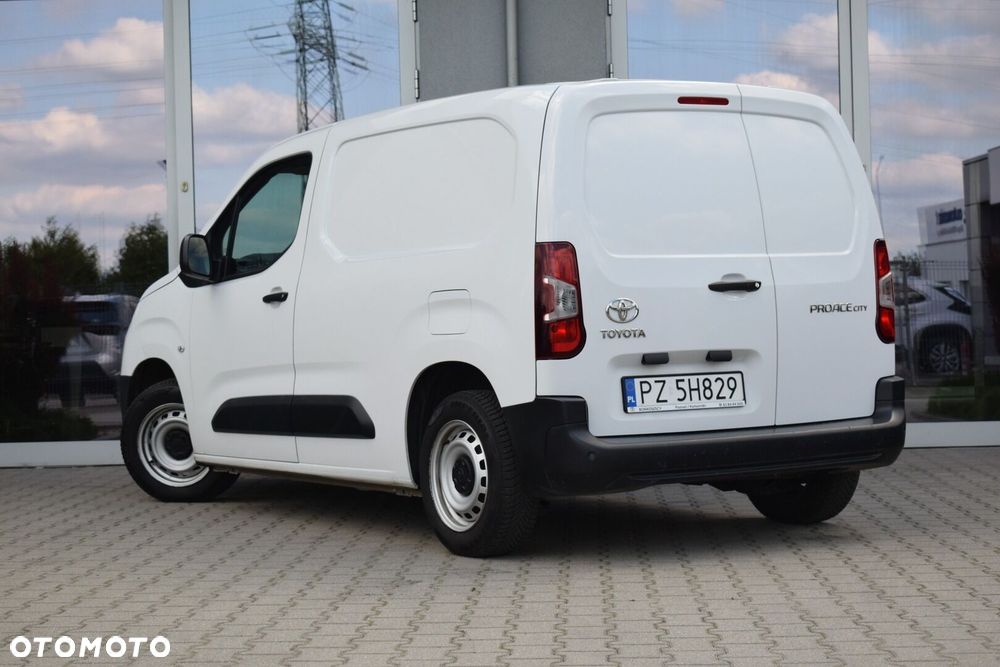Toyota PROACE CITY - 10