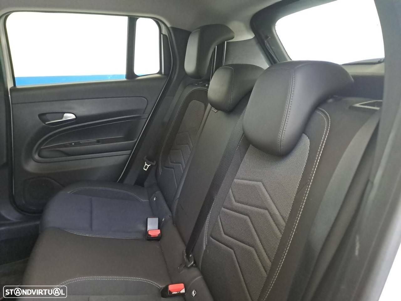 Jeep Avenger 1.2 GSE T3 Altitude - 10