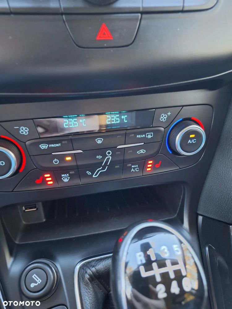 Ford Focus - 14