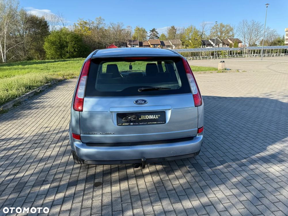 Ford Focus 2.0 16V Ghia - 9