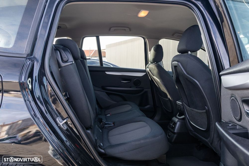 BMW 218 Gran Tourer d 7L - 15