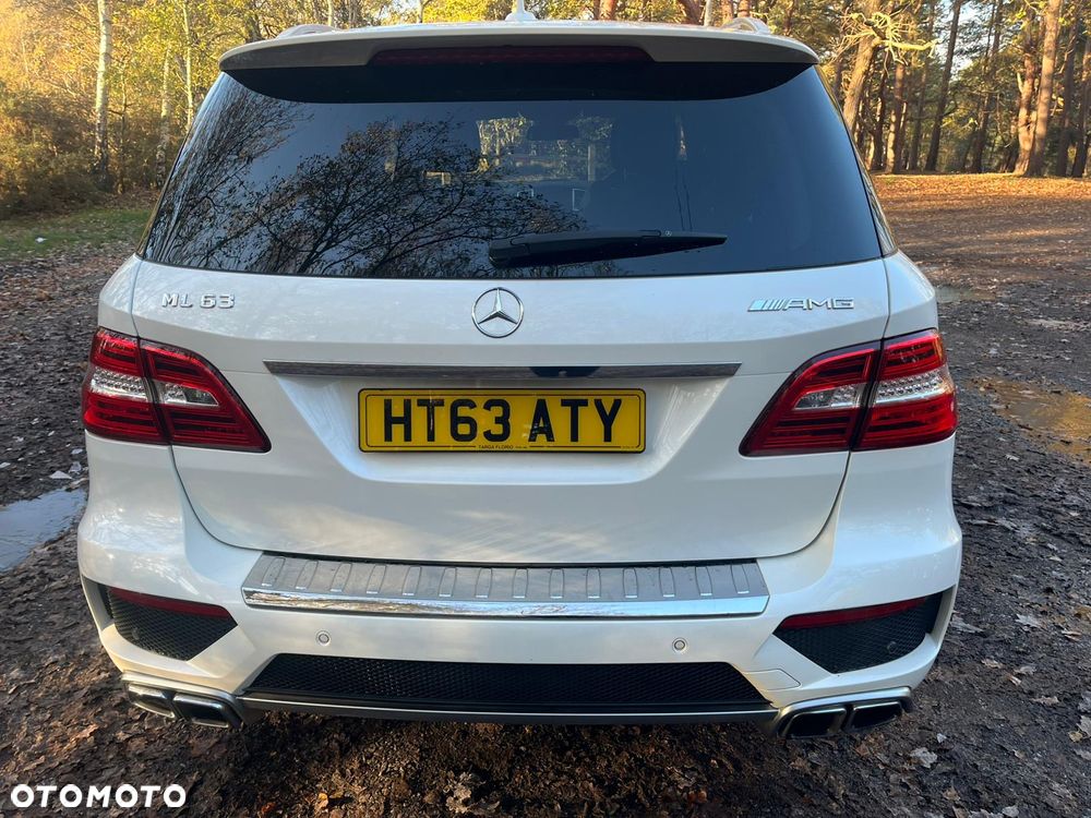 Mercedes-Benz ML 63 AMG 4Matic AMG SPEEDSHIFT 7G-TRONIC - 2