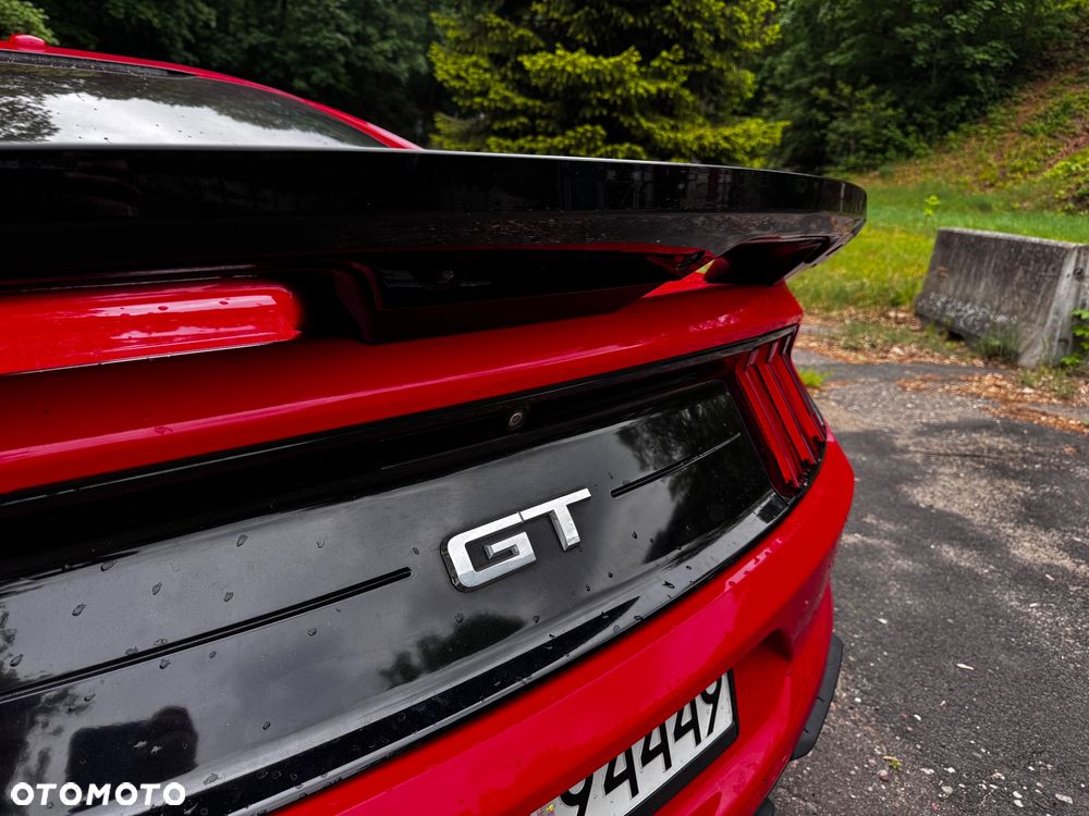 Ford Mustang - 7