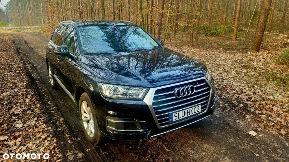 Audi Q7 - 1