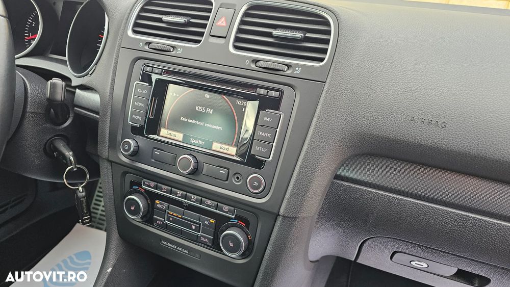 Volkswagen Golf 1.4 TSI DSG Style - 10