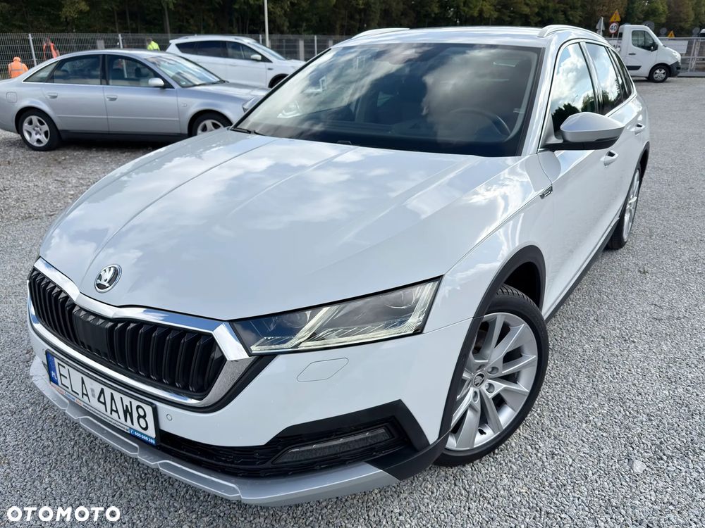 Skoda Octavia 2.0 TDI DSG 4x4 Scout - 12