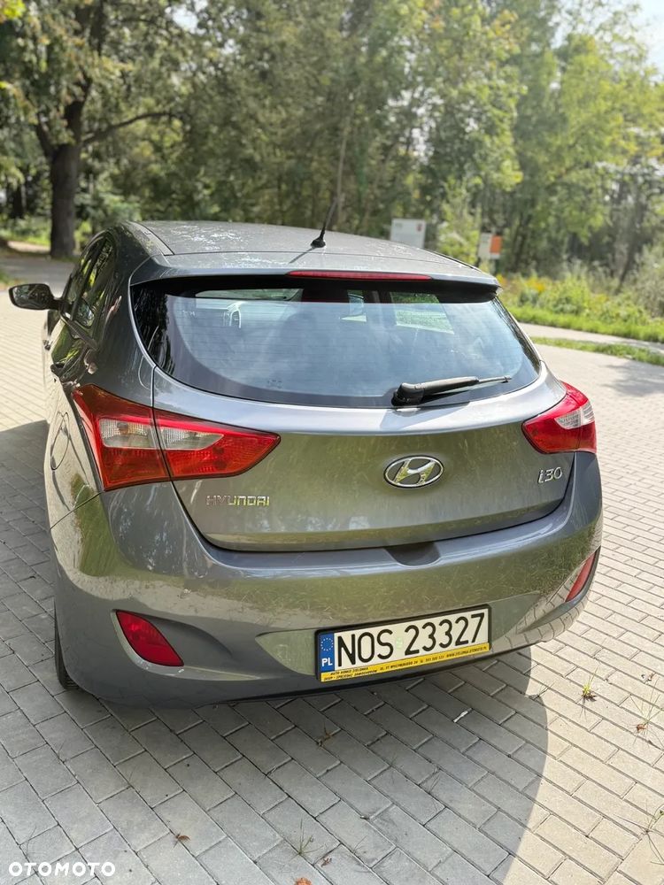 Hyundai i30 1.4 Classic - 9