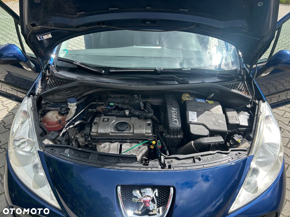 Peugeot 207 1.4 Trendy - 25