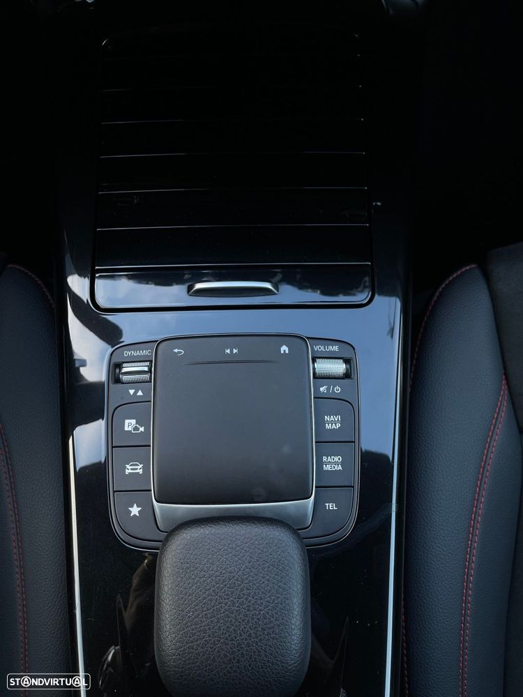 Mercedes-Benz A 180 7G-DCT AMG Line - 56