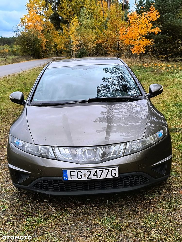 Honda Civic 1.8 Comfort - 10