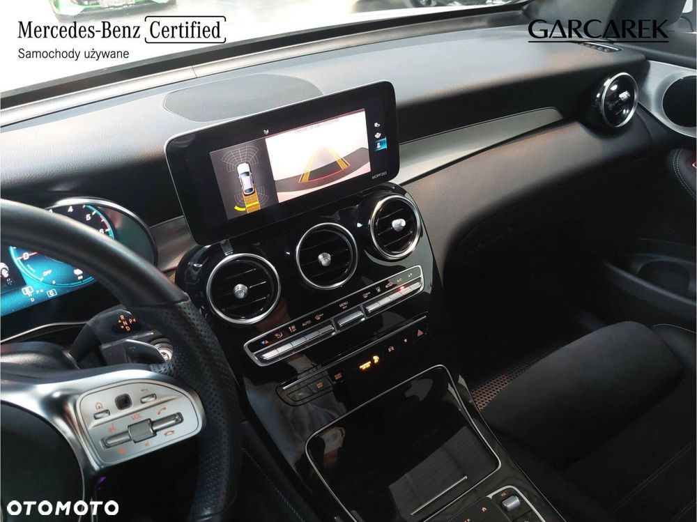 Mercedes-Benz GLC - 28