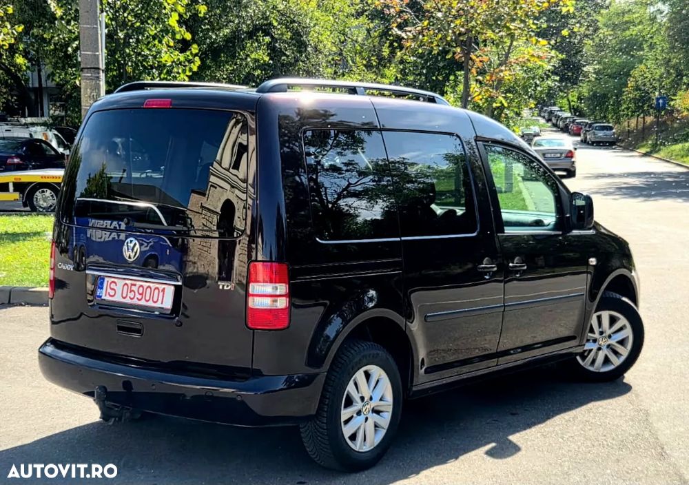 Volkswagen Caddy Maxi 1.6 TDI BlueMotion Comfortline - 11