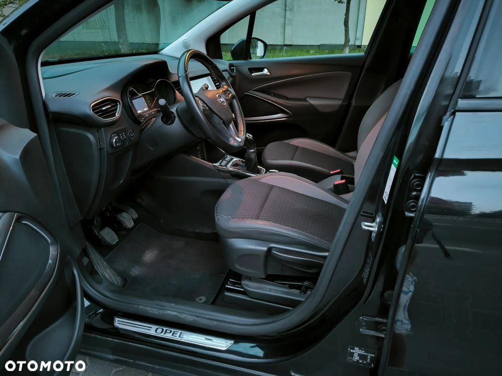 Opel Crossland X 1.2 Innovation - 27
