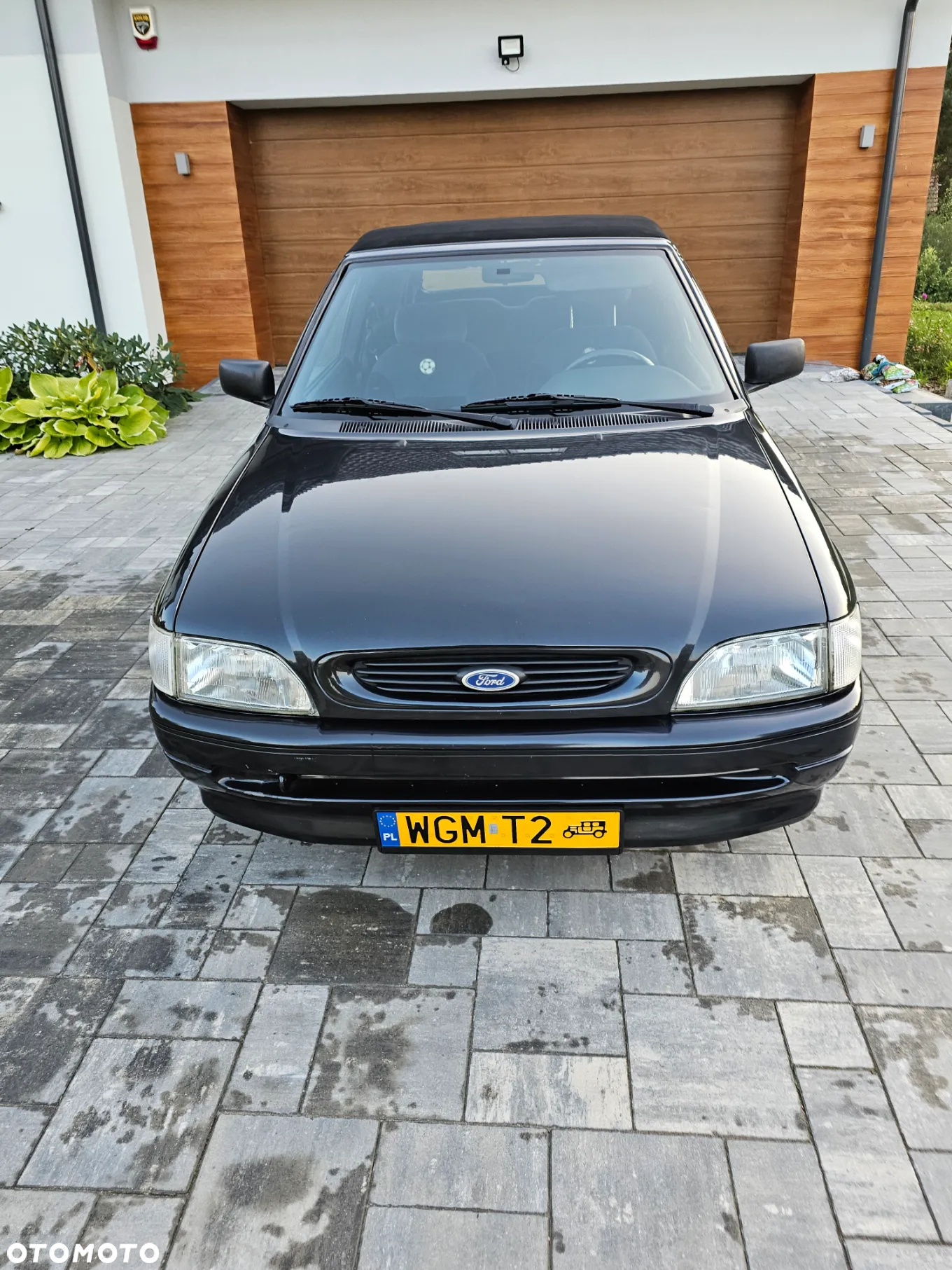 Ford Escort - 2