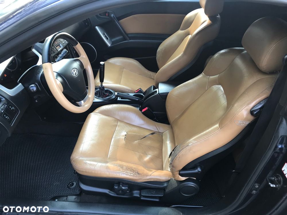 Hyundai Coupe - 20