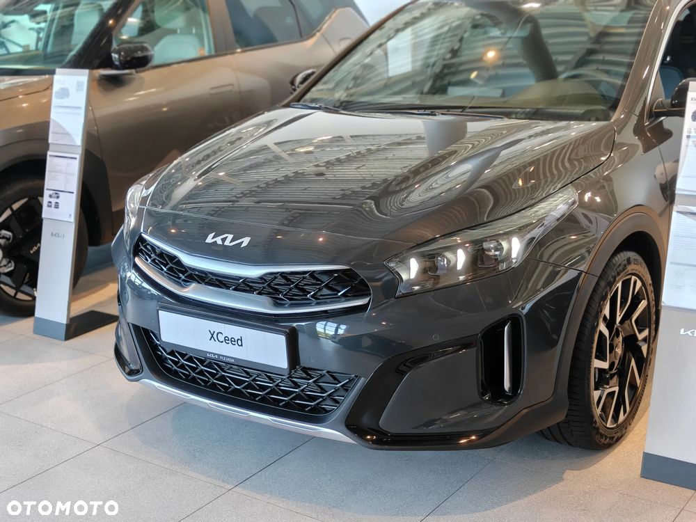 Kia XCeed - 16